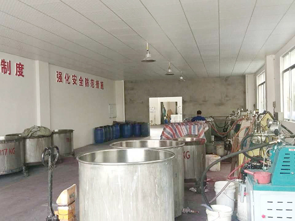 研磨车间